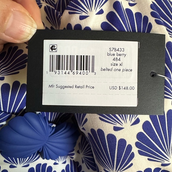 kate spade new york Belted Shell Print One Piece Swimsuit NWT XL - Picture 5 of 5